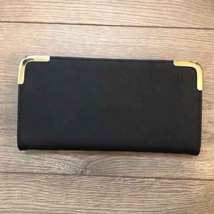 Black & Gold Wallet ✨